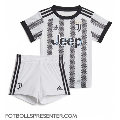 Juventus Hemmatröja Barn 2022-23 Kortärmad (+ korta byxor)